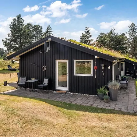 Gloria - 2-5km From The Sea By Interhome *